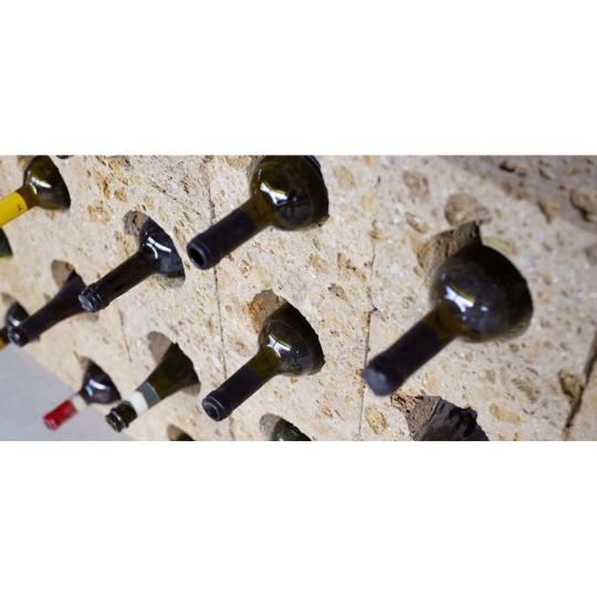 tufa bortarto bortarolo szekreny boros kiegeszito borozo konyha bor lakberendezes design mediterran ko dekoracio pince epites borospince lameridiana rakasolhato.JPG
